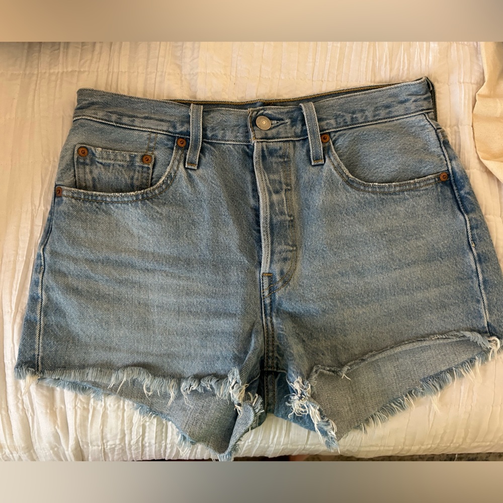 Levis Jean shorts